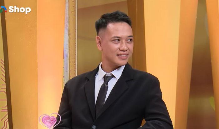 Phúc trân trọng tình cảm của vợ. Ảnh cắt từ clip 