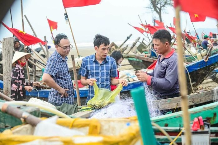 Trải nghiệm “Chạm nhịp sống Làng chài” sẽ là một trong những lựa chọn trong mùa du lịch thấp điểm Sầm Sơn. Ảnh: PSS