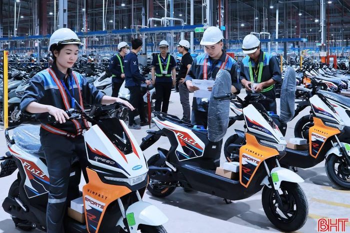 Đầu tư vào các ngành công nghiệp xanh, ứng dụng công nghệ hiện đại đang trở thành xu hướng của nhiều doanh nghiệp tại Hà Tĩnh.