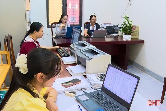 Trung tâm DVTH xã Toàn Lưu hiện có 4 viên chức, mới đáp ứng một phần nhiệm vụ về văn hóa, tuyên truyền và khuyến nông.