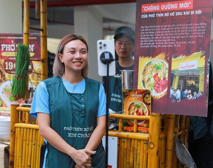 Giới thiệu thương hiệu Phở Thìn Bờ Hồ trên các nền tảng số.
