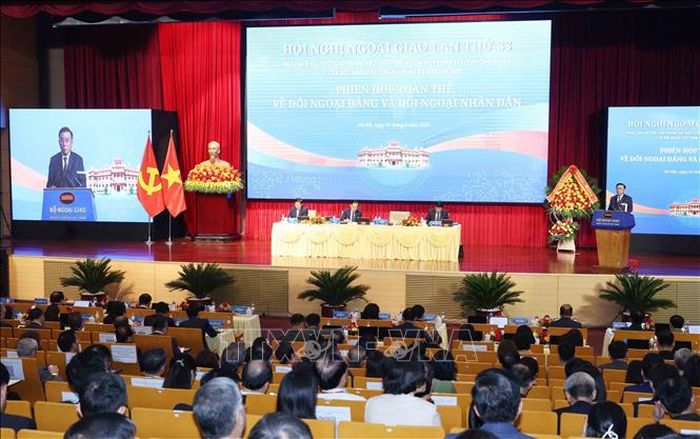 Phiên toàn thể Hội nghị Ngoại giao lần thứ 33. Ảnh: Dương Giang/TTXVN