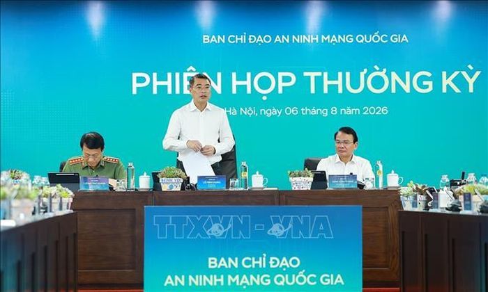 Thủ tướng Lê Minh Hưng, Trưởng ban Chỉ đạo An ninh mạng quốc gia chủ trì cuộc họp thường kỳ của Ban Chỉ đạo. Ảnh: Dương Giang/TTXVN
