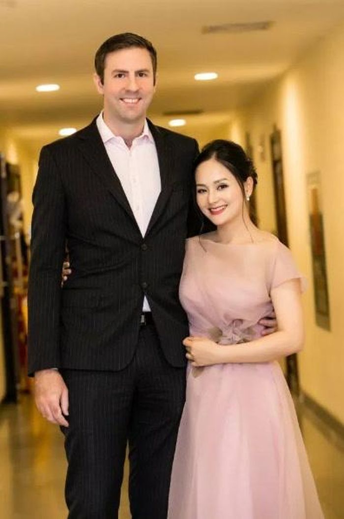 Lan Phương và chồng lúc còn bên nhau. 