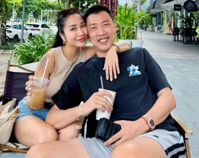 Ốc Thanh Vân và Trí Rùa. 