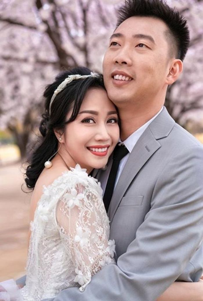 Ốc Thanh Vân và Trí Rùa.