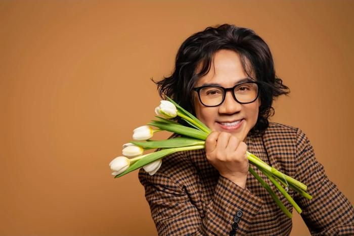 NSƯT Thành Lộc chính thức trở lại với đoàn kịch mang tên mình sau khi khép lại hành trình tại sân khấu Thiên Đăng.