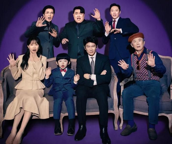The Apartment Job khép lại danh sách với rating 4,7%, phát sóng trên JTBC vào cuối tuần và có mặt trên Netflix, quy tụ Ji Sung, Ha Yoon-kyung, Moon So-ri và Park Byung-eun. Nhân vật chính Park Hae-gang là một cựu trùm xã hội đen đang tìm cách kiếm khoản tiền lớn để giải quyết món nợ. Anh lên kế hoạch thâm nhập một khu chung cư cao cấp bằng cách tranh cử chức chủ tịch hội cư dân, nhằm tiếp cận nguồn quỹ dự phòng của khu nhà. Tuy nhiên, kế hoạch kiếm tiền nhanh chóng trở nên phức tạp khi Hae-gang phát hiện những dấu hiệu bất thường và dần bóc trần một đường dây tham nhũng liên quan đến giới quan chức và tầng lớp giàu có, biến phi vụ ban đầu thành cuộc đối đầu ngoài dự tính.