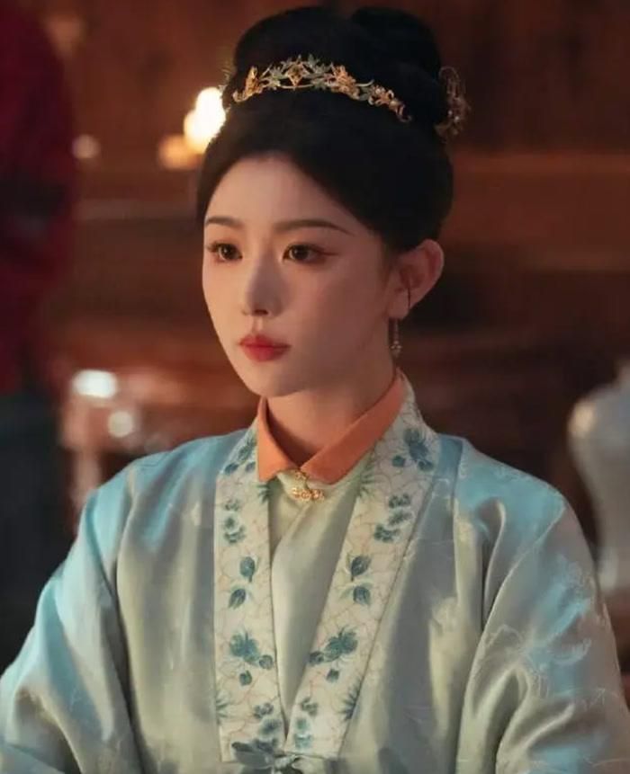 Tạo hình cổ trang ngọt ngào cùng hình tượng người phụ nữ kiên cường, tự quyết định cuộc đời trong Cửu Trọng Tử giúp Khổng Tuyết Nhi tiếp tục ghi điểm. Ảnh: NSX