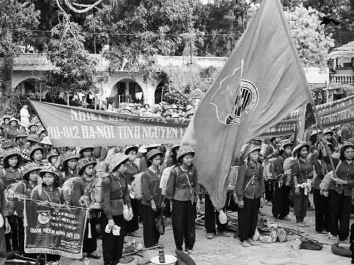 Tuổi trẻ Hà Nội hưởng ứng Phong trào “Ba sẵn sàng”. Ảnh tư liệu