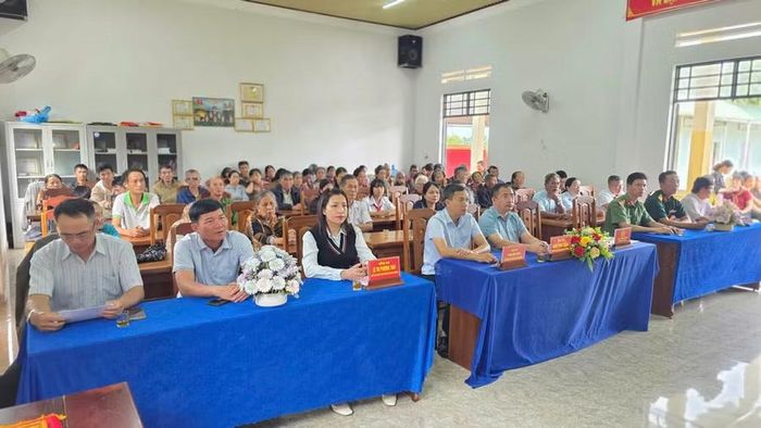 Các đại biểu tham dự ngày hội. Ảnh: Bá Bính