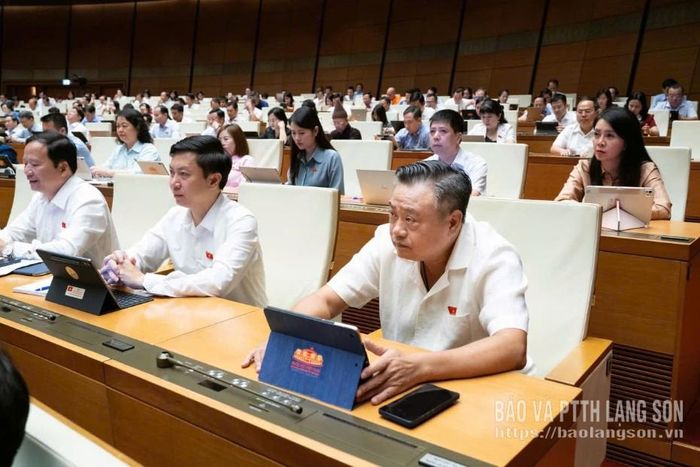 Đoàn ĐBQH tỉnh dự kỳ họp