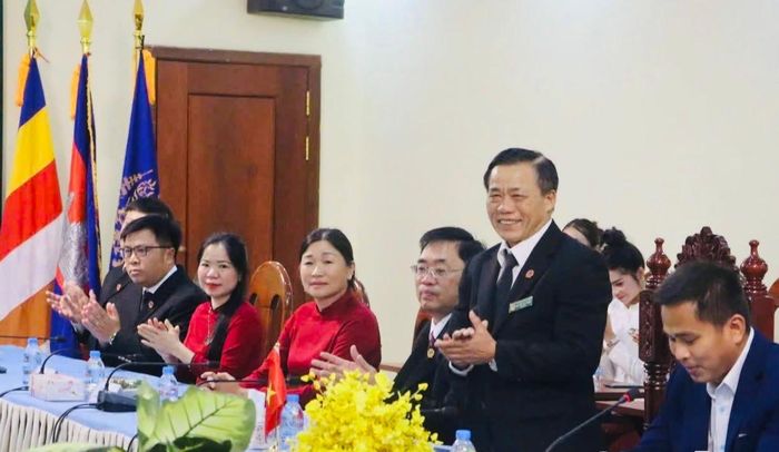 Ông Nguyễn Văn Thanh, Tỉnh ủy viên, Chánh án TAND tỉnh, làm Trưởng đoàn tham dự buổi làm việc. Ảnh: Báo Công Lý