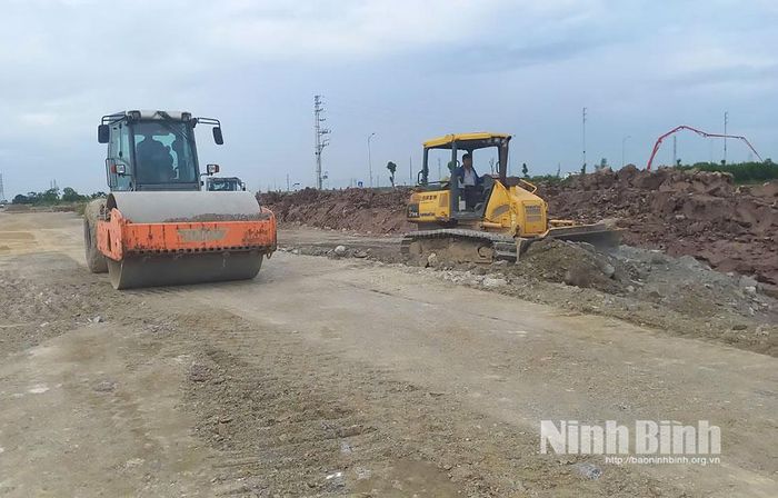 Dự án Đầu tư xây dựng tuyến đường D1, địa bàn phường Đồng Văn.