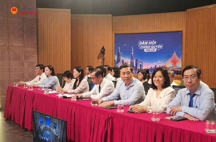 Các đại biểu tham dự chương trình