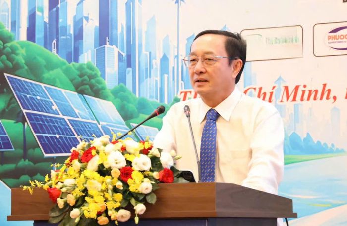 PGS.TS Huỳnh Thành Đạt, Phó Trưởng Ban Tuyên giáo và Dân vận Trung ương.