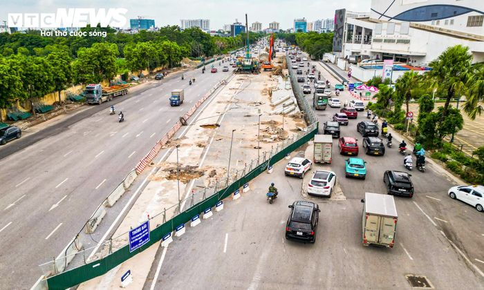 Theo phương án thiết kế, sau khi các hạng mục chính hoàn thiện, dự án sẽ tiếp tục triển khai hệ thống hạ tầng kỹ thuật, cây xanh, đèn tín hiệu, sơn kẻ đường và tổ chức giao thông tổng thể tại khu vực nút giao.