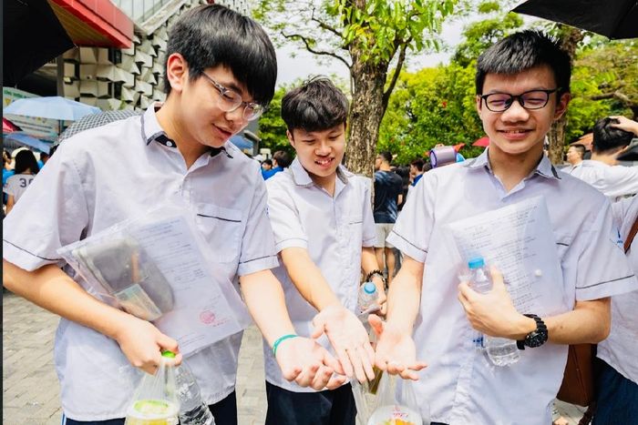 Ngành Toán học có mức điểm chuẩn cao nhất Trường Đại học Khoa học Tự nhiên năm nay, với 26,35 điểm.