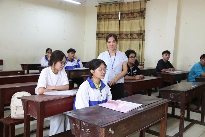 Thí sinh tham dự kỳ thi tốt nghiệp THPT năm 2026. Ảnh: HB