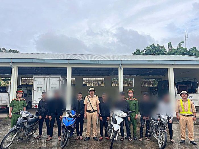 Chỉ vì câu ciew trên TikTok, nhóm thanh niên tại Quảng Ngãi phải đối mặt với 9 nhóm hành vi vi phạm giao thông. (Ảnh Cục CSGT)