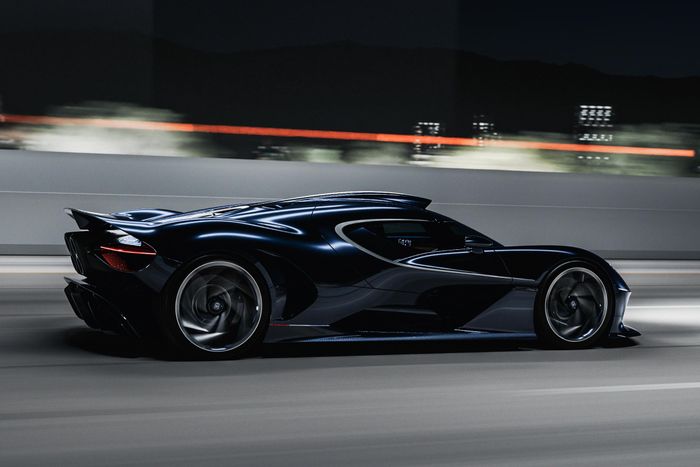  Các thông số hiệu suất của mẫu hypercar này không được tiết lộ. Trước đó, Bugatti Bolide có khả năng tăng tốc 0-100 km/h trong 2,2 giây, tốc độ tối đa giới hạn ở mức 380 km/h. 