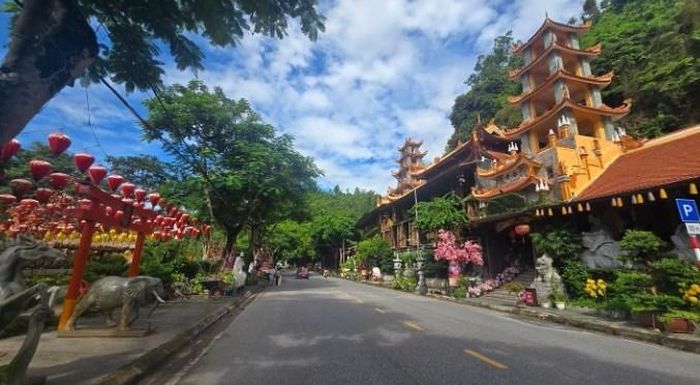 Chùa Hang được ví như chốn động cảnh tiên