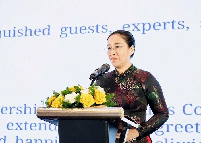 Bà Nguyễn Thị Anh Thi, Phó Chủ tịch UBND TP. Đà Nẵng phát biểu tại Hội thảo