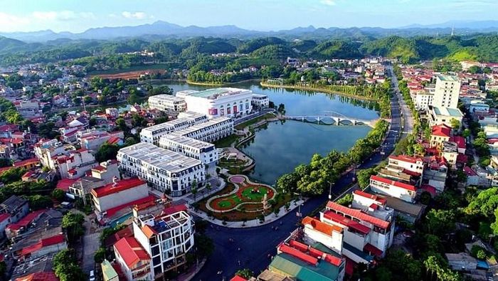 Tỉnh Lào Cai phấn đấu 95% dân số từ 15 tuổi trở lên có tài khoản giao dịch. Ảnh: Phương Nhi