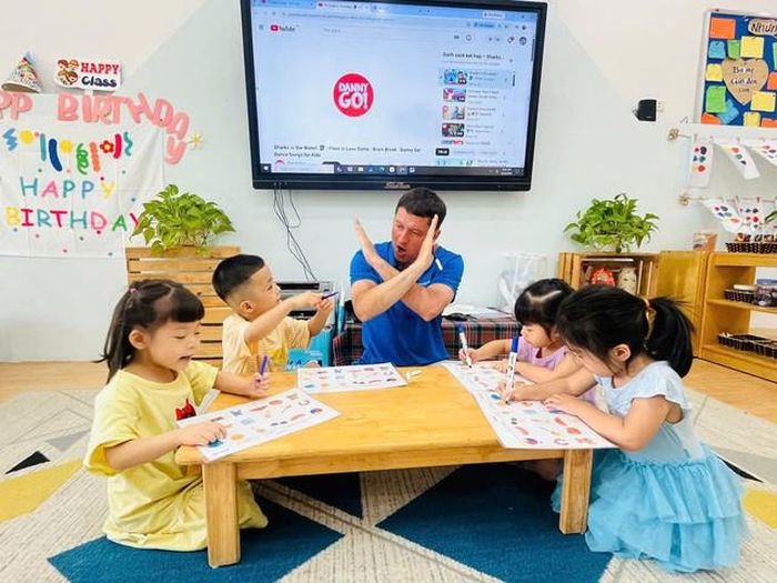 Ảnh: Trường Mầm Non CLC 20-10, phường Cửa Nam, Hà Nội