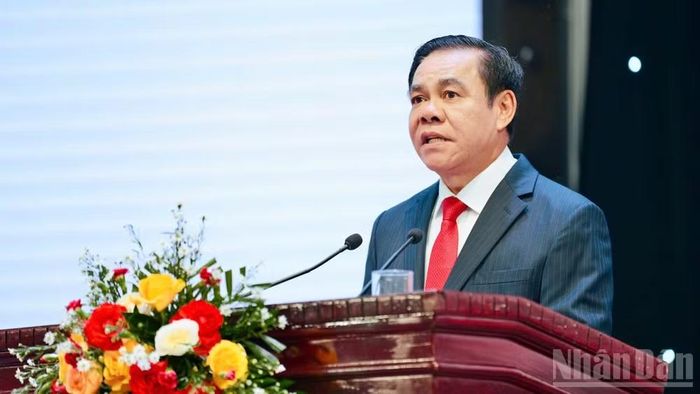 Chủ tịch Ủy ban nhân dân tỉnh Nghệ An Võ Trọng Hải phát biểu tại lễ kỷ niệm.