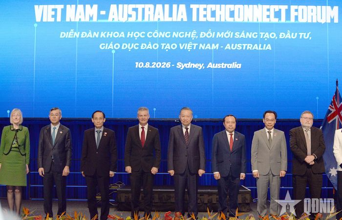  Tổng Bí thư, Chủ tịch nước Tô Lâm và các đại biểu tại diễn đàn.