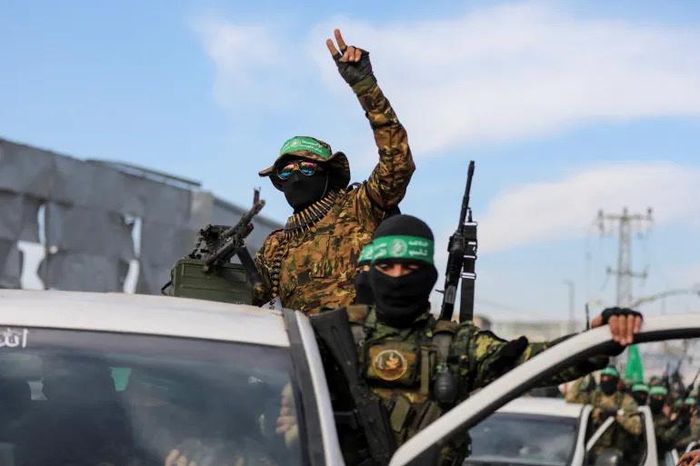 Các tay súng Hamas tại dải Gaza. Ảnh: Reuters