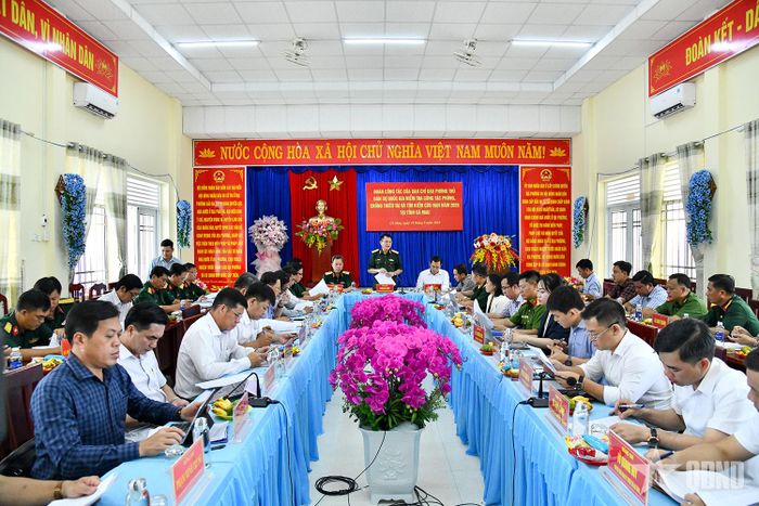  Thiếu tướng Phạm Hải Châu phát biểu kết luận buổi kiểm tra. 