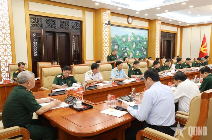 Quang cảnh buổi làm việc.