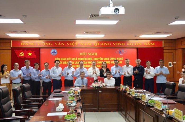 Lễ ký kết MOU