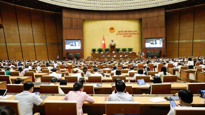 Từ ngày 10 đến 13-8, đại biểu Quốc hội thảo luận về dự án Luật Phát triển đô thị