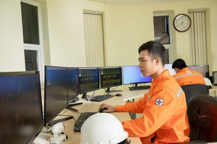 Người điều độ tối ưu vận hành, góp phần sử dụng hiệu quả nguồn năng lượng