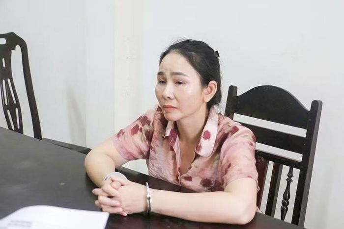 Phạm Thị Hương tại cơ quan điều tra. (Ảnh: CANA)