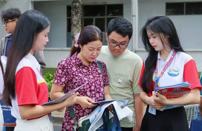 Hoạt động tư vấn tuyển sinh của Phân hiệu Trường Đại học Thủy lợi.