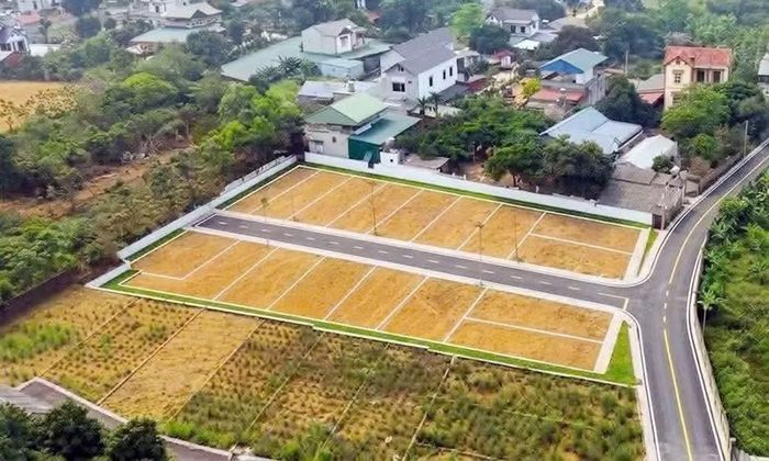 Theo VARS, hiện tượng điều chỉnh giá đất nền trên thị trường thứ cấp vẫn chủ yếu mang tính cục bộ, tập trung ở nhóm nhà đầu tư sử dụng đòn bẩy cao.