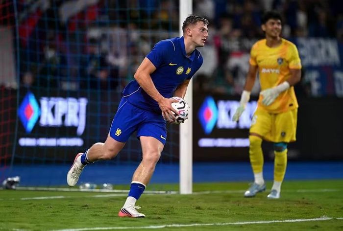  Delap gỡ hòa 1-1 cho Chelsea. 