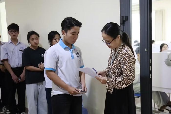  Thí sinh thi tốt nghiệp THPT 2026 