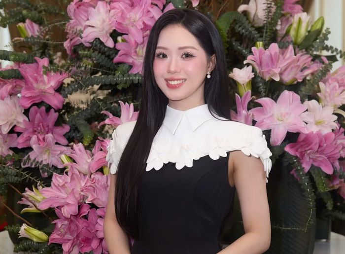 Thí sinh được phổ biến kỹ về những hoạt động, quy định ở nhà chung. Họ bốc thăm để chọn số báo danh, sẵn sàng bước vào giai đoạn mới của cuộc thi.