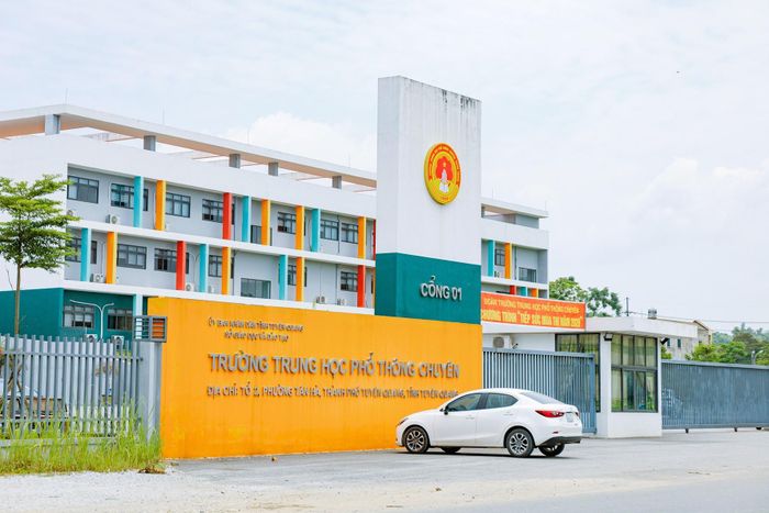 Trường THPT Chuyên Tuyên Quang. Ảnh: Vũ Mừng