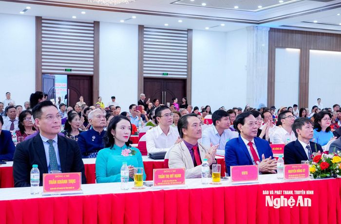 Đại biểu dự lễ kỷ niệm. Ảnh: Phạm Bằng