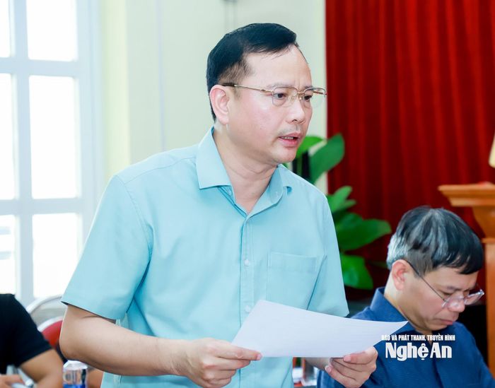 Đồng chí Nguyễn Hào - Giám đốc Ban Quản lý dự án Nông nghiệp và Môi trường tỉnh phát biểu tại cuộc làm việc. Ảnh: Thành Duy