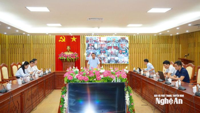 Các đại biểu tại điểm cầu chính. Ảnh: Phan Trung Tú