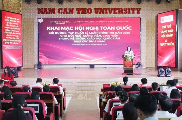 Quang cảnh hội nghị.