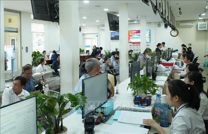 Chính quyền hai cấp đòi hỏi cán bộ phải thay đổi phương pháp làm việc, từ chờ chỉ đạo sang chủ động giải quyết công việc