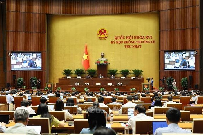 Quang cảnh phiên họp, chiều 10/8/2026. Ảnh: Doãn Tấn/TTXVN